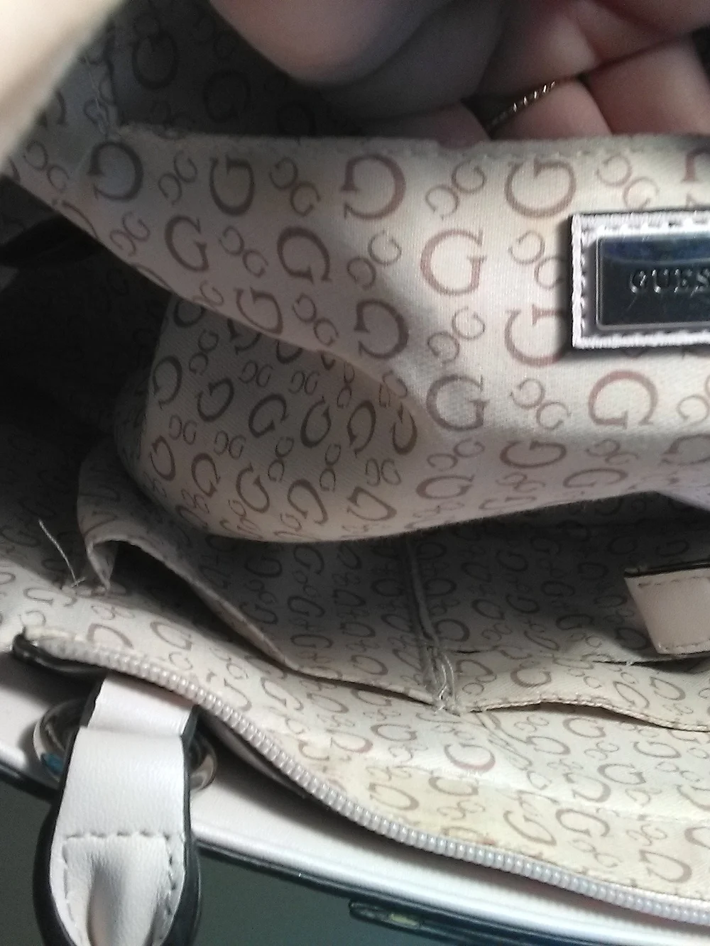 Guess satchel subtle